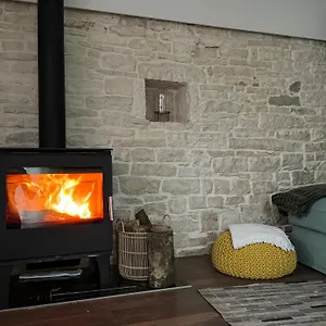 Villa Boutique House Istria With Pool And Fireplace, Sveti Petar u Sumi